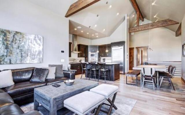 Slope View Chalet Apartment