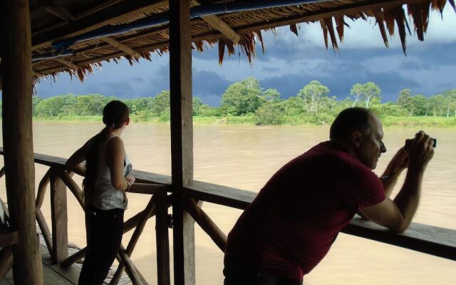 Cabaña Flotante Kurupira