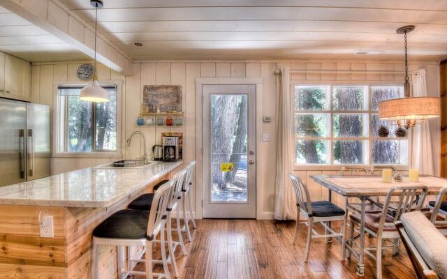 Tahoe Pines Cabin