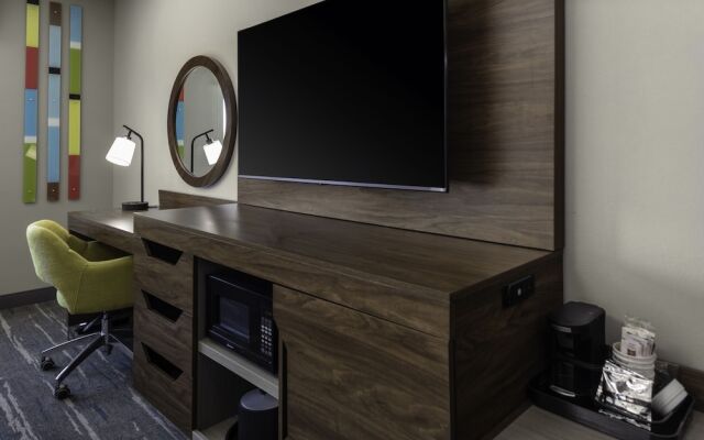 Hampton Inn & Suites Indianapolis West Speedway