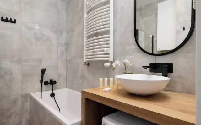 Steam Park Studio Cracow by Renters