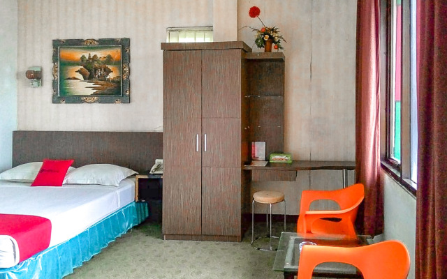 Ocean View Hotel Makassar RedPartner