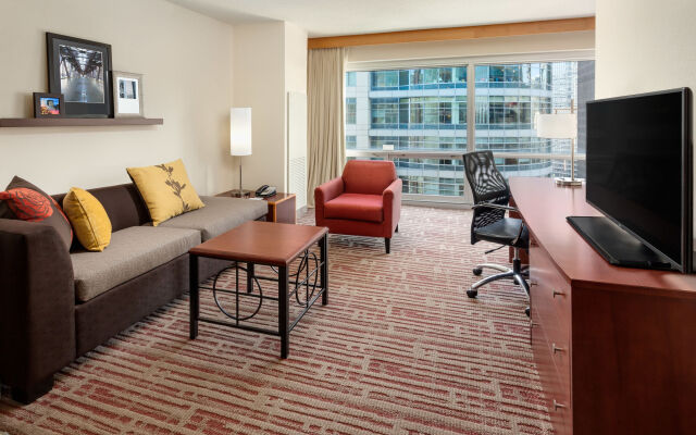 Residence Inn by Marriott Chicago Downtown / River North