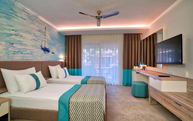 Pirate's Beach Club - Ultra All Inclusive