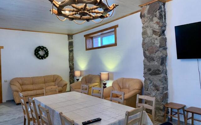 Усадьба Хотило