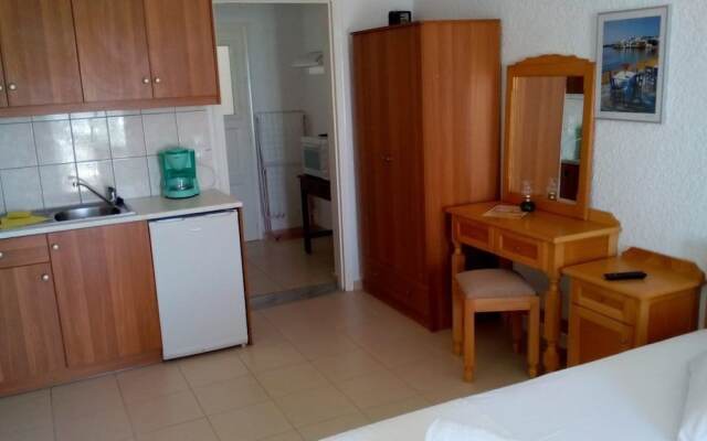 Art Studio Apartments