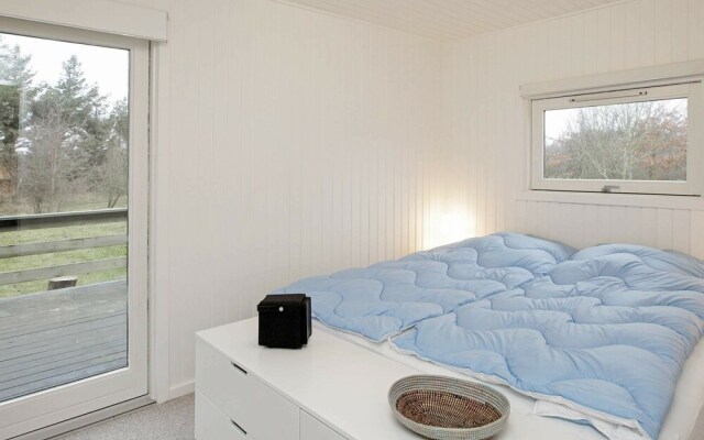 Spacious Holiday Home in Thyholm near Sea