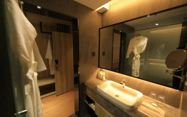 Kailly Hotel