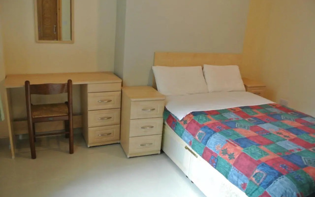 Seven Dials Apartments