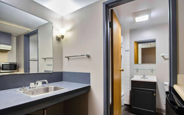 M Star North Canton - Hall of Fame