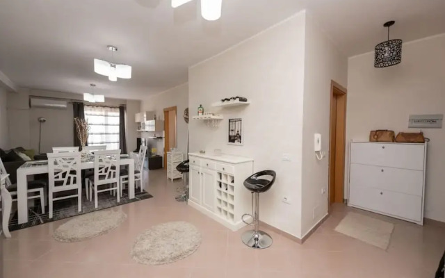 The Downtown Apartment