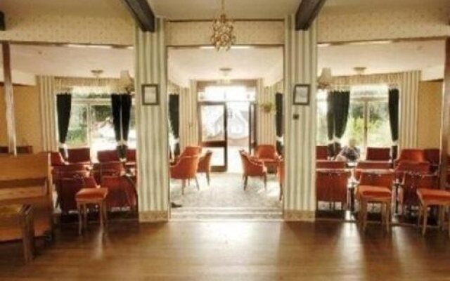 Melbourne-Ardenlea Hotel