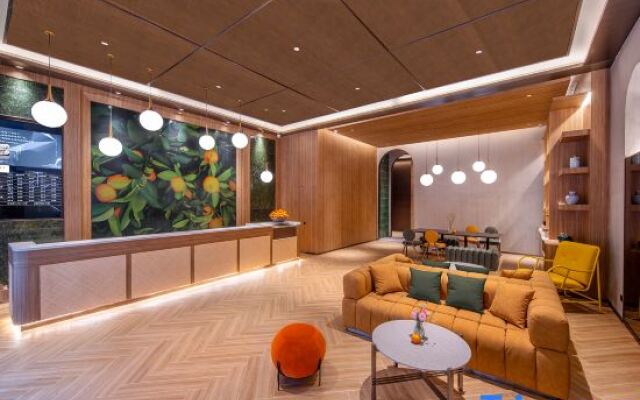 Orange Hotel (Zhangjiagang Street )