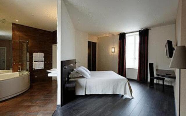 Chateau Du Mont Joly