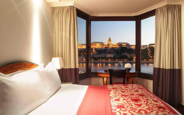 Sofitel Budapest Chain Bridge