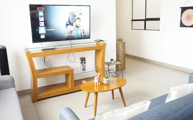 Casa Pillqu APARTAMENTOS PRIVADOS - 10min del Aeropuerto Lima PE