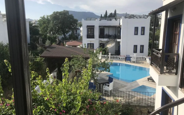 Derin Suite Hotel