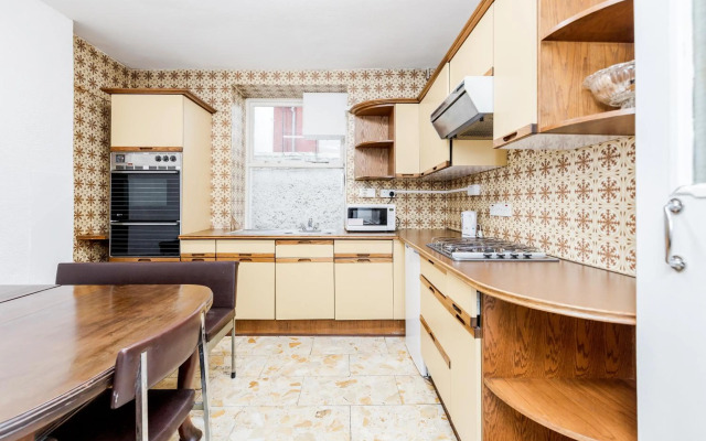 Russell Square Hotel