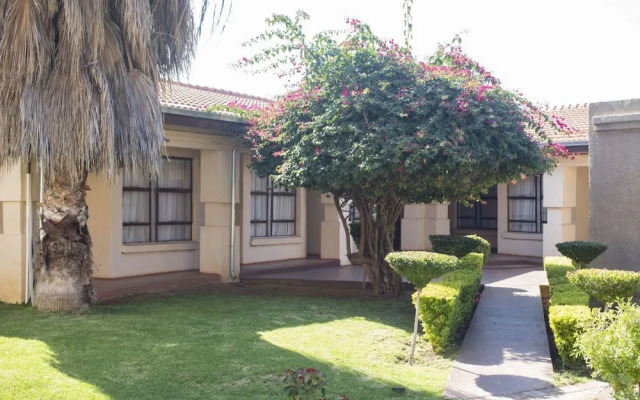 Afro-She Guest Lodge