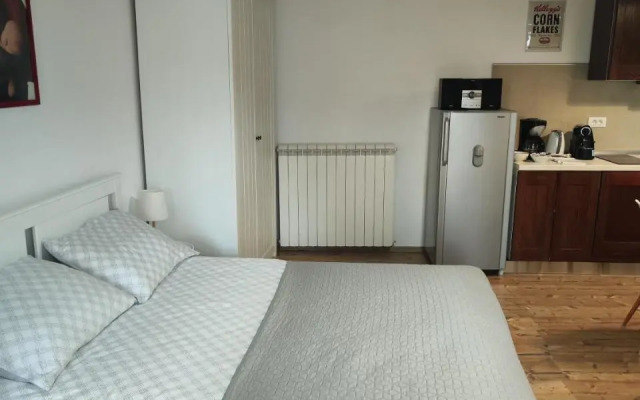 2-room apartment 30 m2 on 1st floor - INH 29179