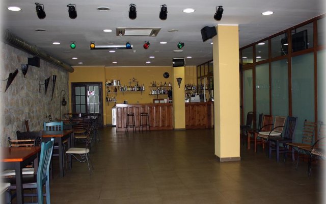Hotel Acebos Arriondas