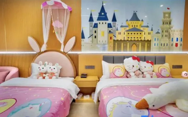 Tanghai Holiday Hotel