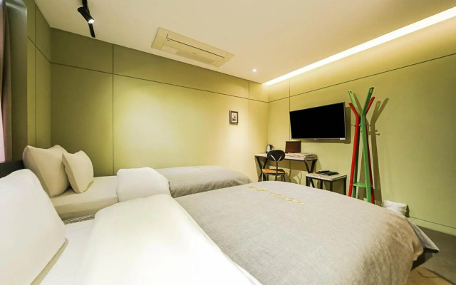 Hotel Myeongjak