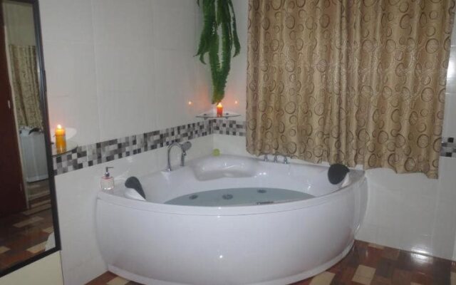 Real Suite