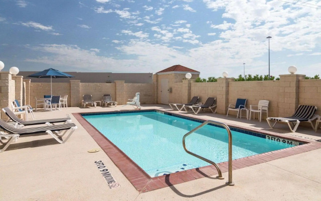 Comfort Inn & Suites, Odessa I-20