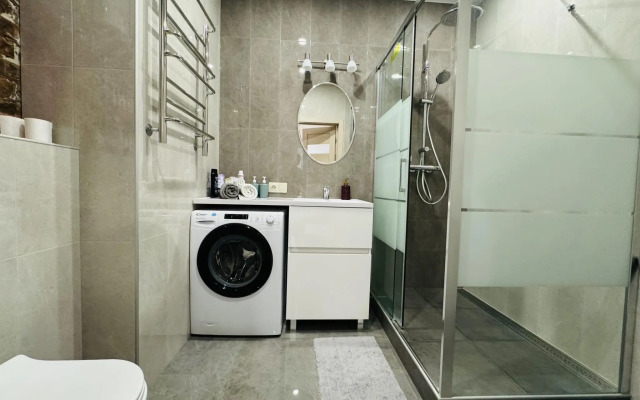 Апартаменты на переулке Батарейный 1