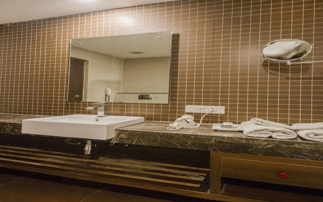 Hotel Millennium