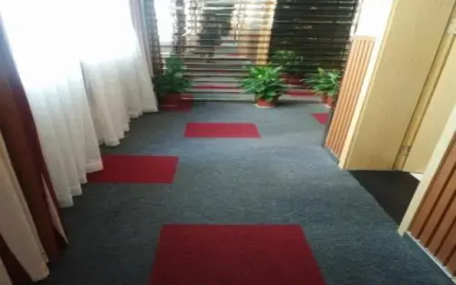 Junyi Hotel (Jiangnan Songcheng Bubugao Square)