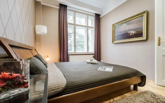 Magas 5 Apartment