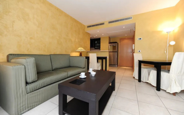 Pavillon Riviera 1 YourHostHelper