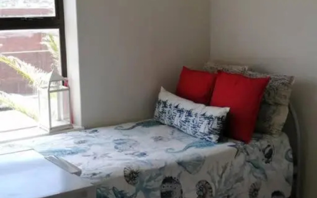 Fish Hoek Beach Apartment