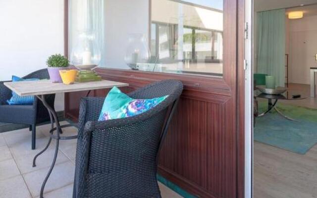 S22_57 Saltwater Suite