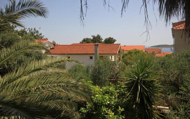 Tonka - 150m from the sea & parking - A2 B(4+1)