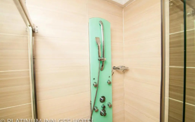 Platinum Inn Gee Hotel