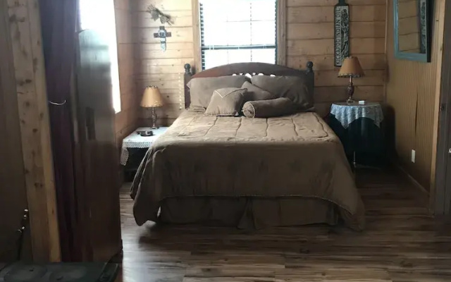 A Peace of Heaven Cabins