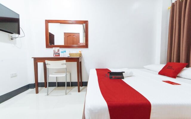 RedDoorz Premium near Museo De Baler