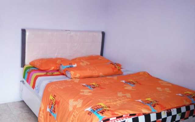 Standard Room at Udin Homestay