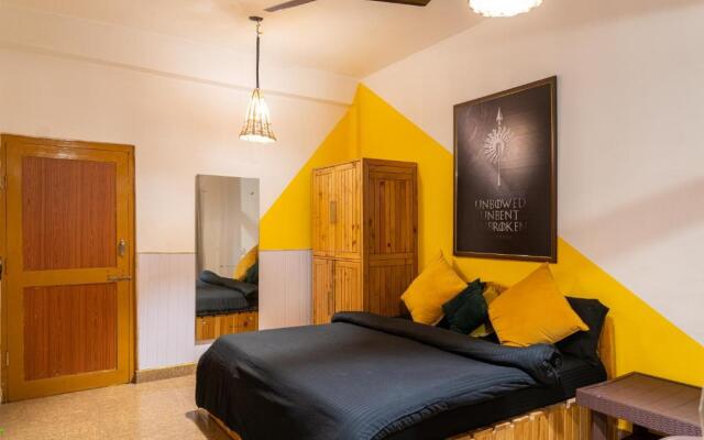 Whoopers Hostel