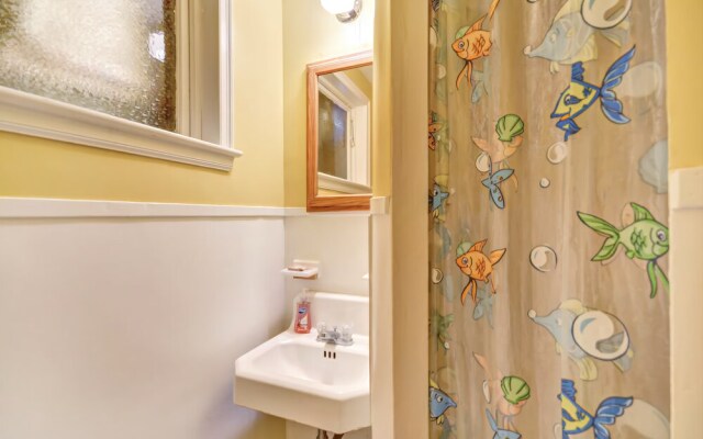 1382 S. Fletcher - 4 Br Home