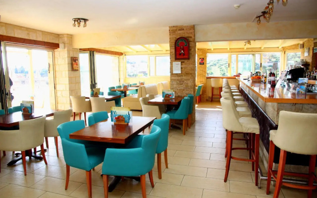 Lofos Apartments