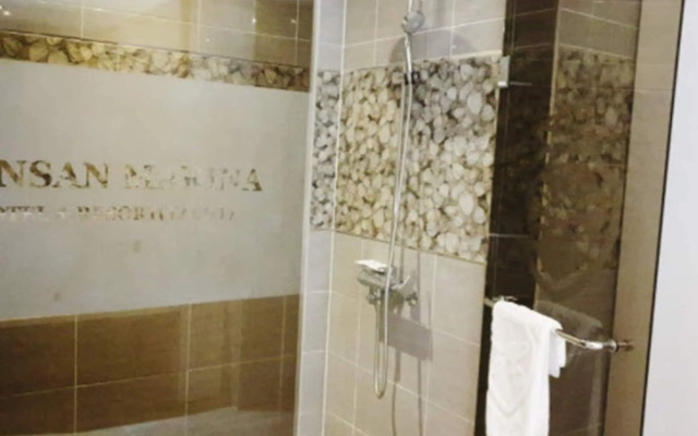 Hansan Marina Hotel & Resort