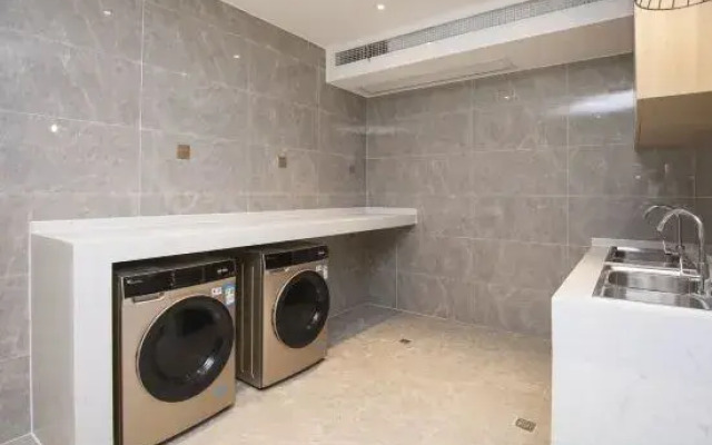 Qingmu Select Hotel (Jurong Baohua Xianlin Avenue Yuanboyuan Branch)