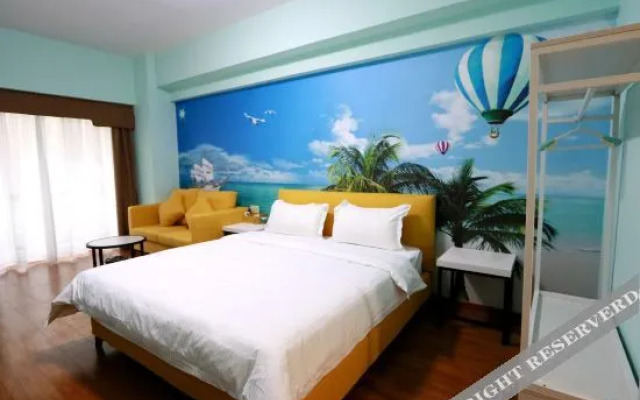 Zhijiang International Apartment (Foshan Sanshui Wanda Shop)