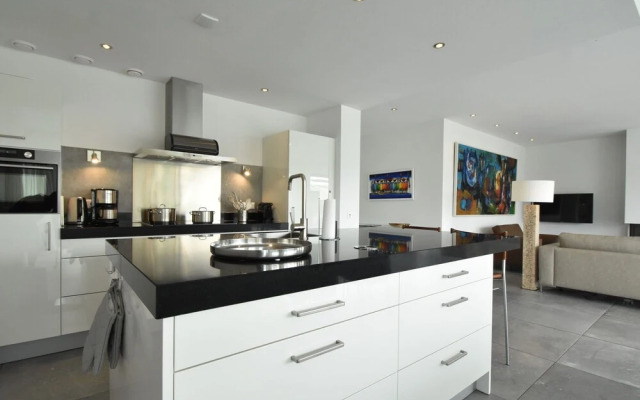 Modern Villa with Hot Tub & Sauna in Harderwijk Flevoland