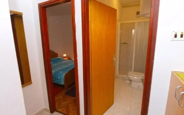 Relaxing Apartment With Outdoor Space in Fažana