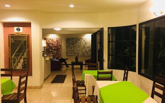Hotel Ideas de Mama
